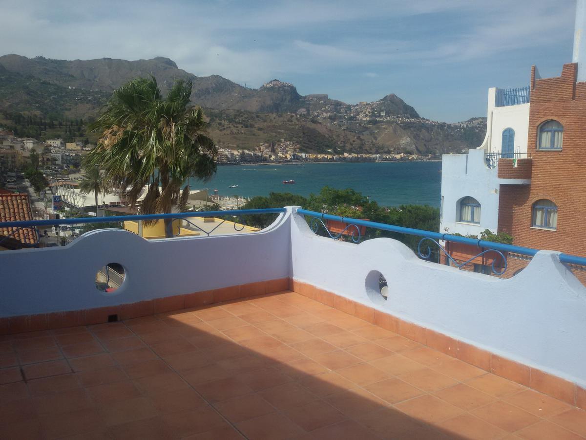Villa Athena Giardini-Naxos Buitenkant foto